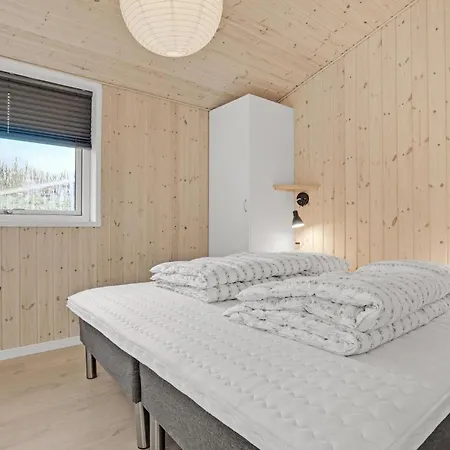 5 Bedroom Cozy In 別荘 *